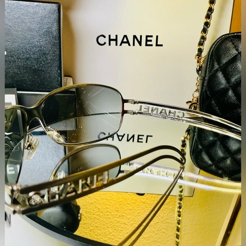 Chanel Vintage Sunglasses – Silver Frame, Gradient Lens, Unisex, Authentic